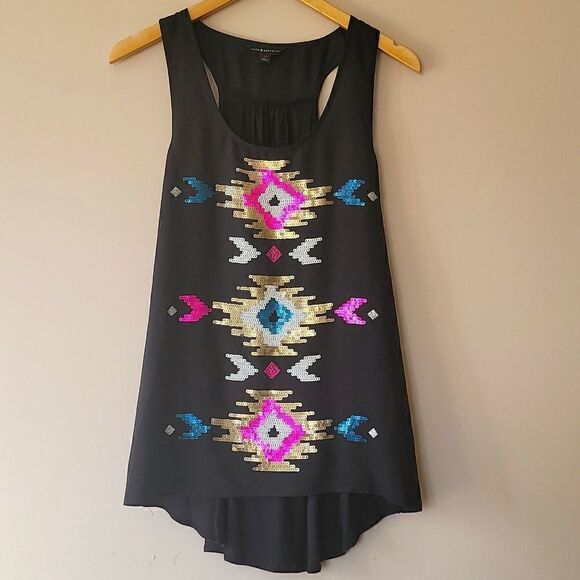 Rock & Republic Women's Black Sleeveless Top with Aztec Sequins - Size XS - Picture 1 of 5